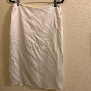 White Donna Karan Signature wrap skit size 10.